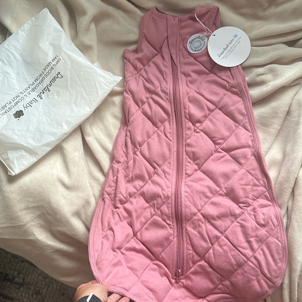 nwt Dreamland sleep sack 0-6 months
